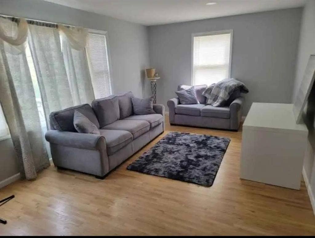 Large Private Bedroom for Rent