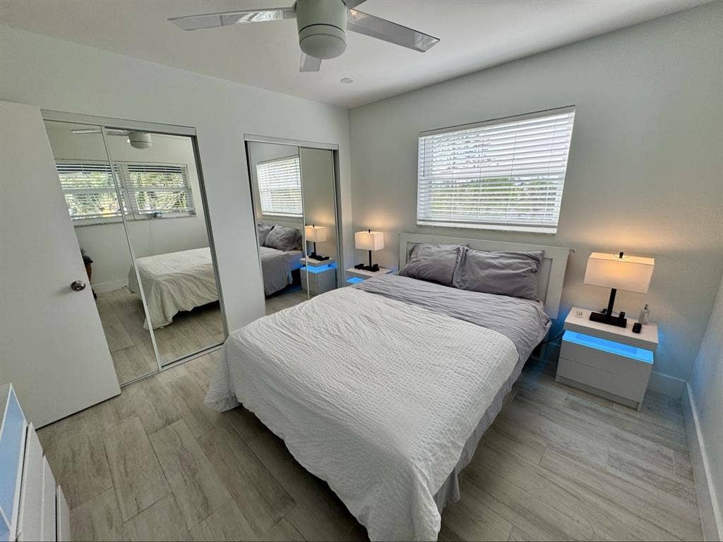 Furnished Room w/ Private Bath