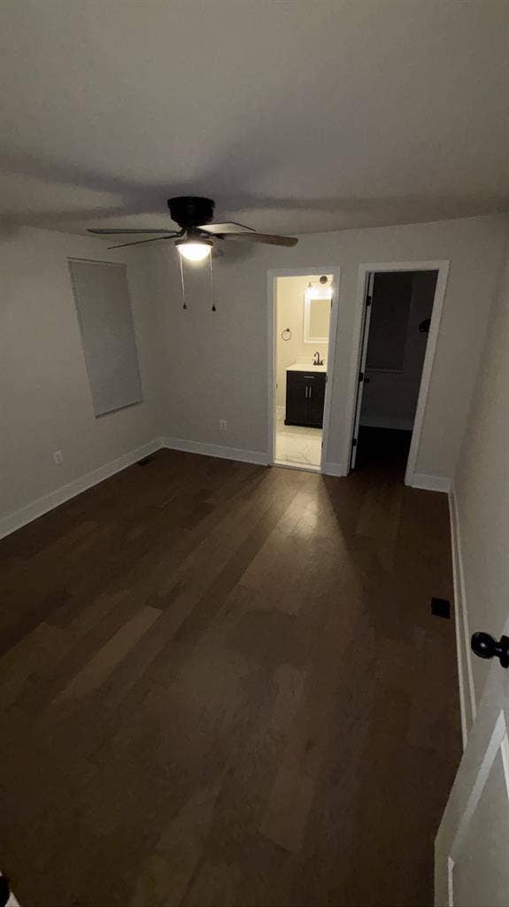 Large Bedroom Private Bath - Canton
