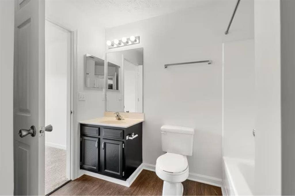 Looking For Roommate - Canonsburgg