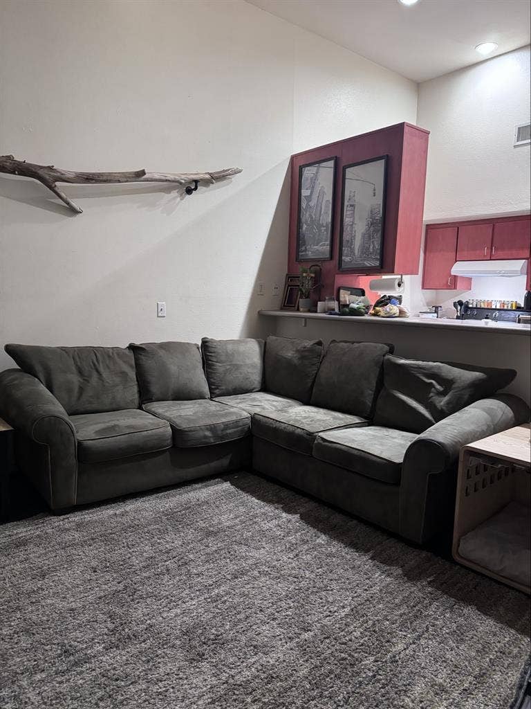 Renting a room Little Italy.