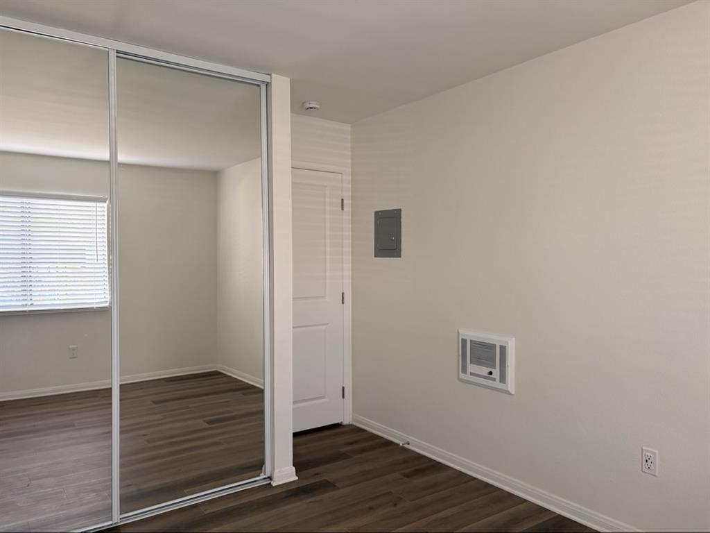Looking for a Roommate!
