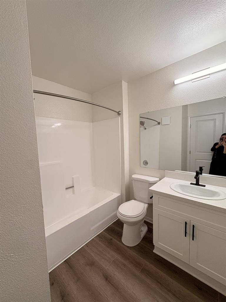Looking for a Roommate!