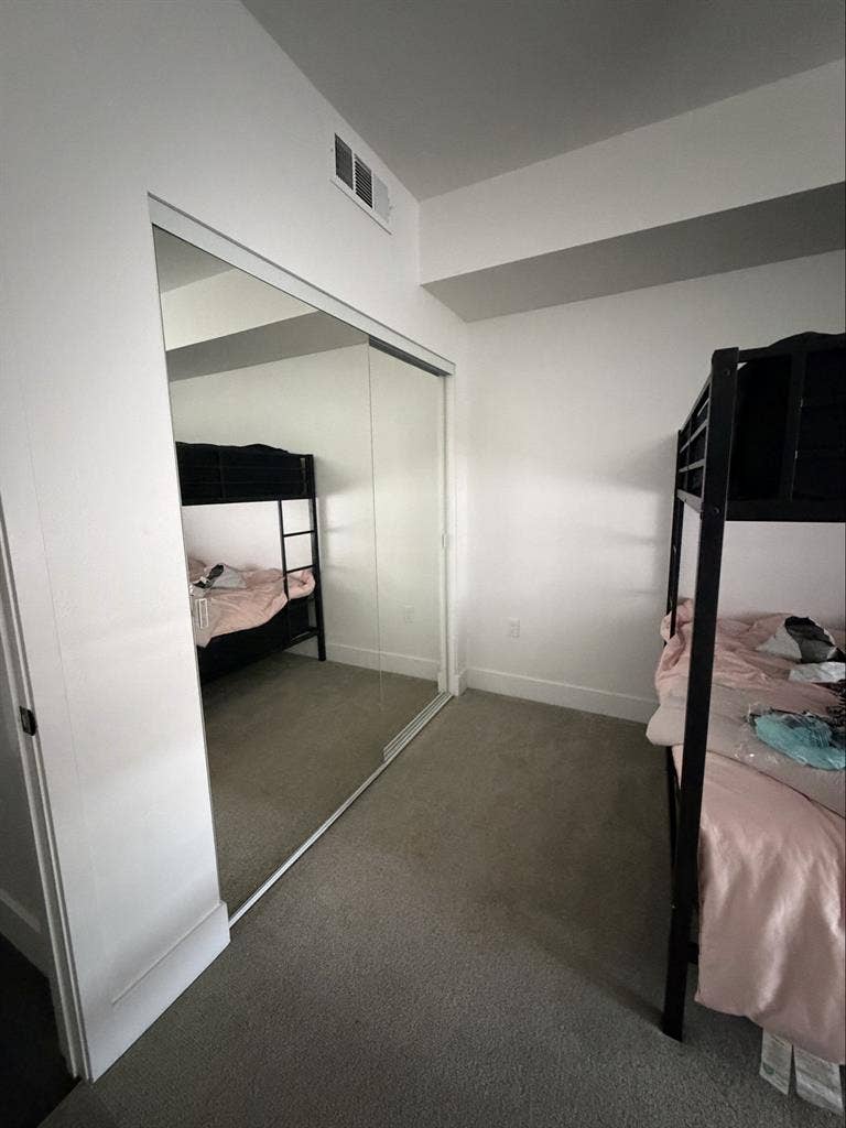 Private room and bathroom for rent