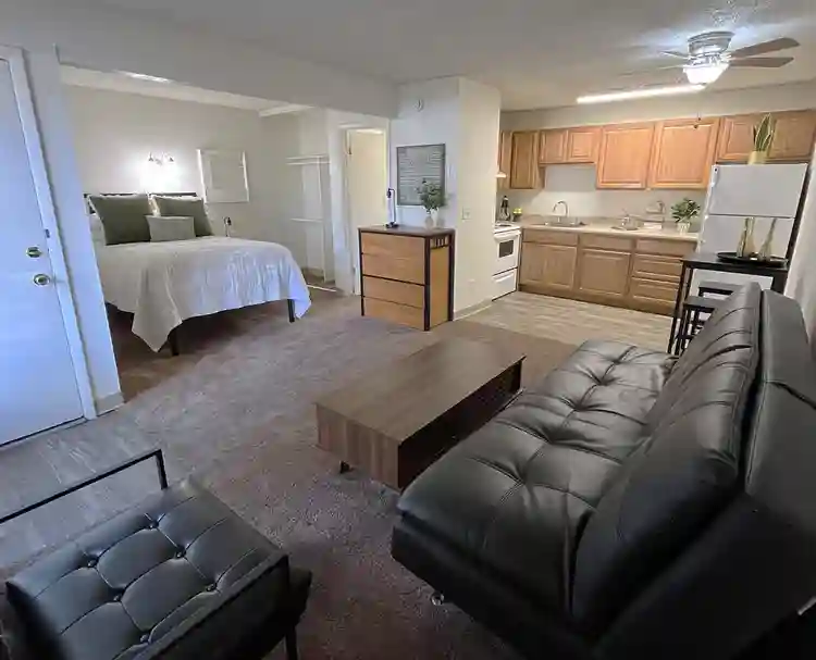 Centrally Located Studio $1475