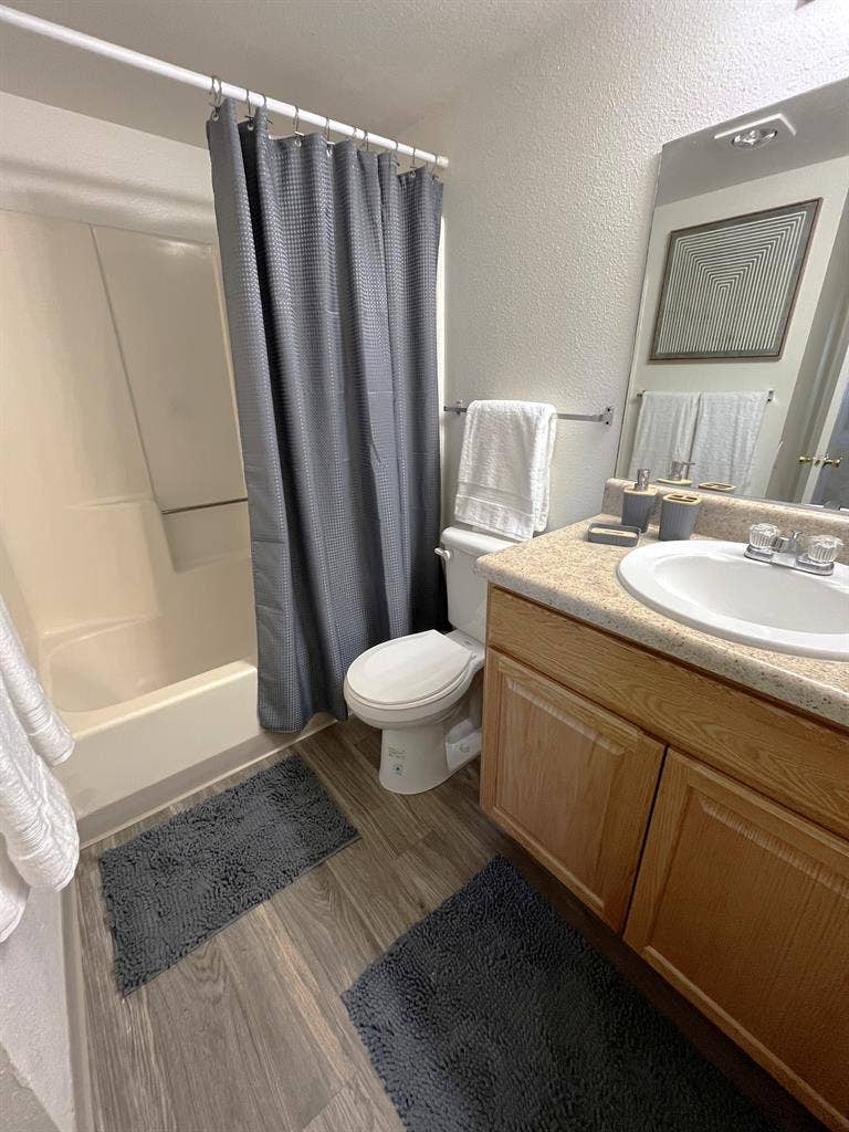 Centrally Located Studio $1475