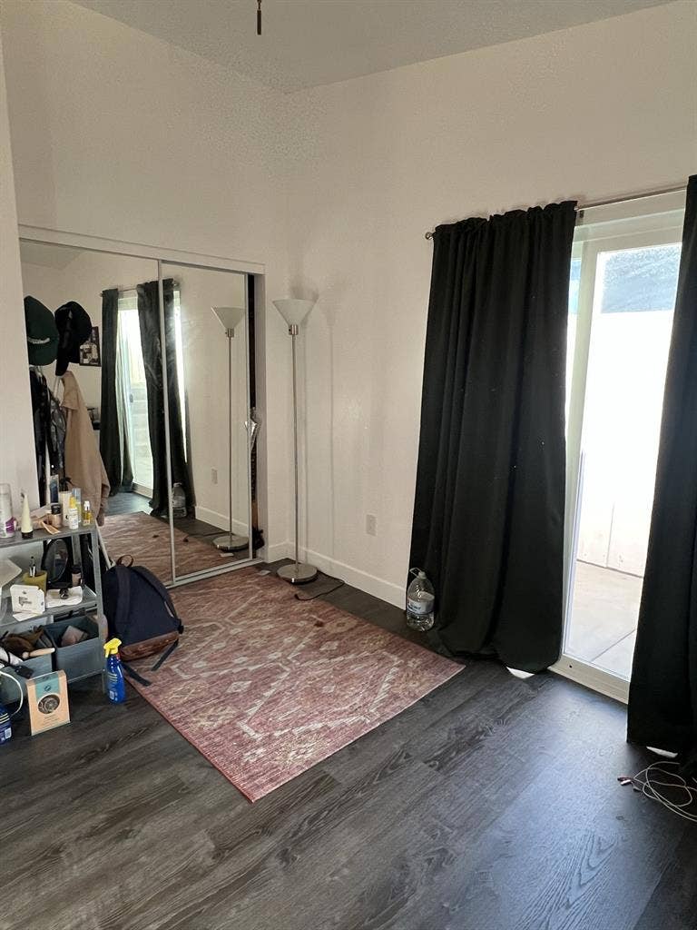 Private Room available 8/2