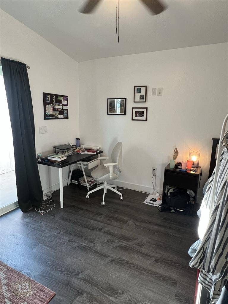 Private Room available 8/2