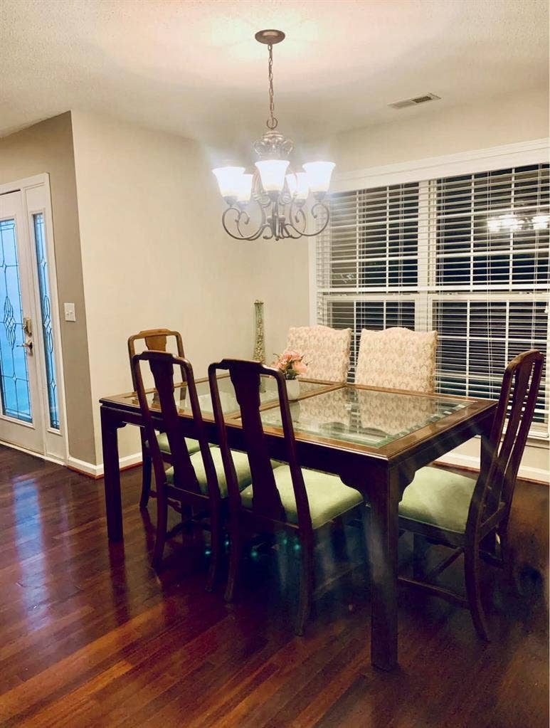 Private room and bathroom for rent