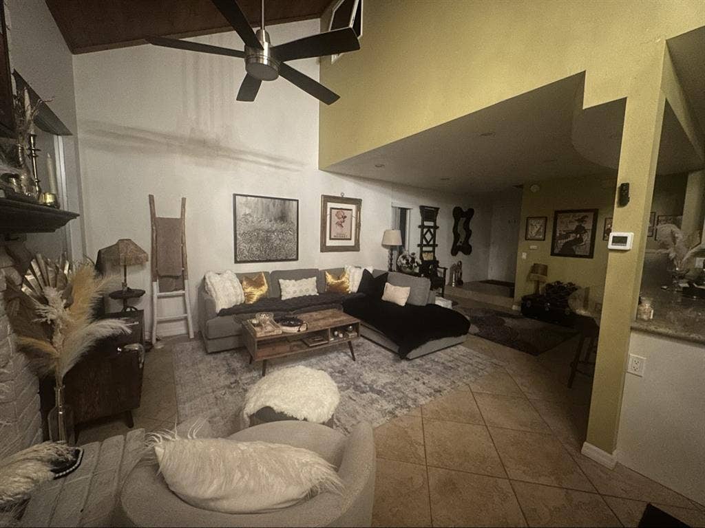 Large bedroom w/ bathroom & patio