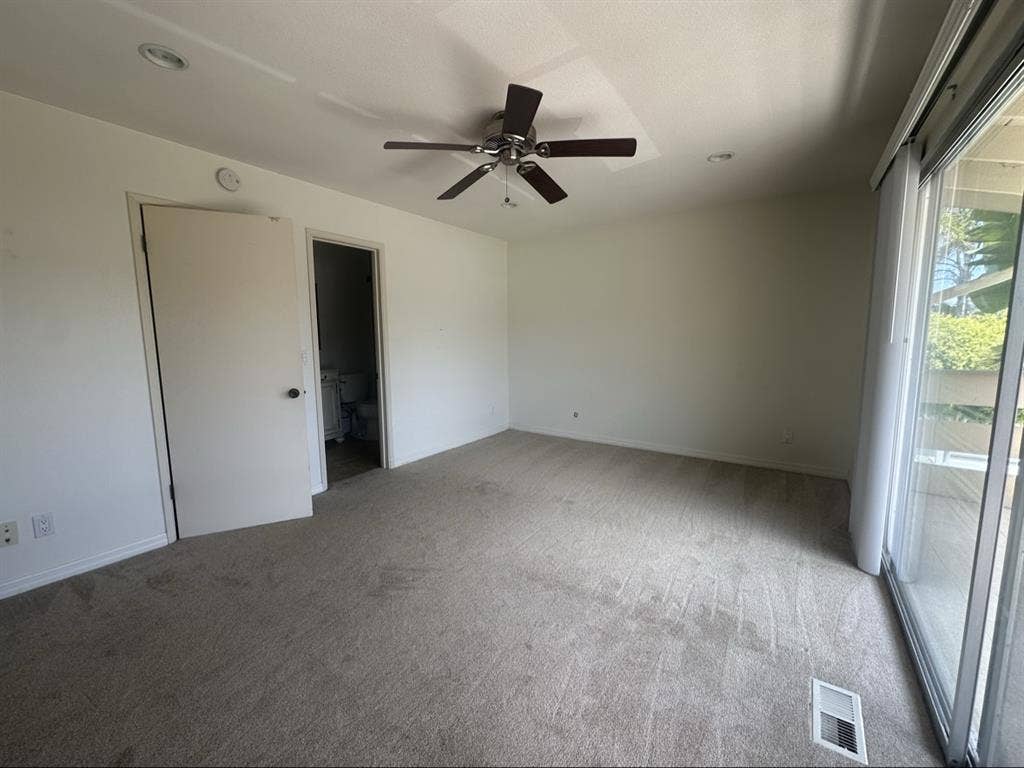 Large bedroom w/ bathroom & patio
