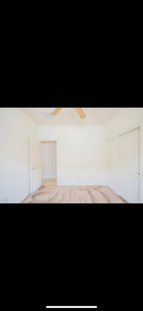 Looking for female roommate