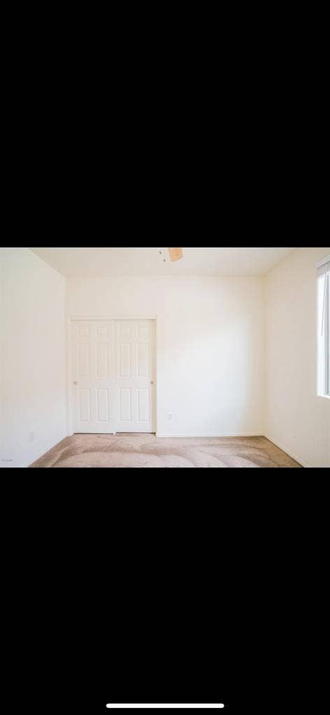 Looking for female roommate