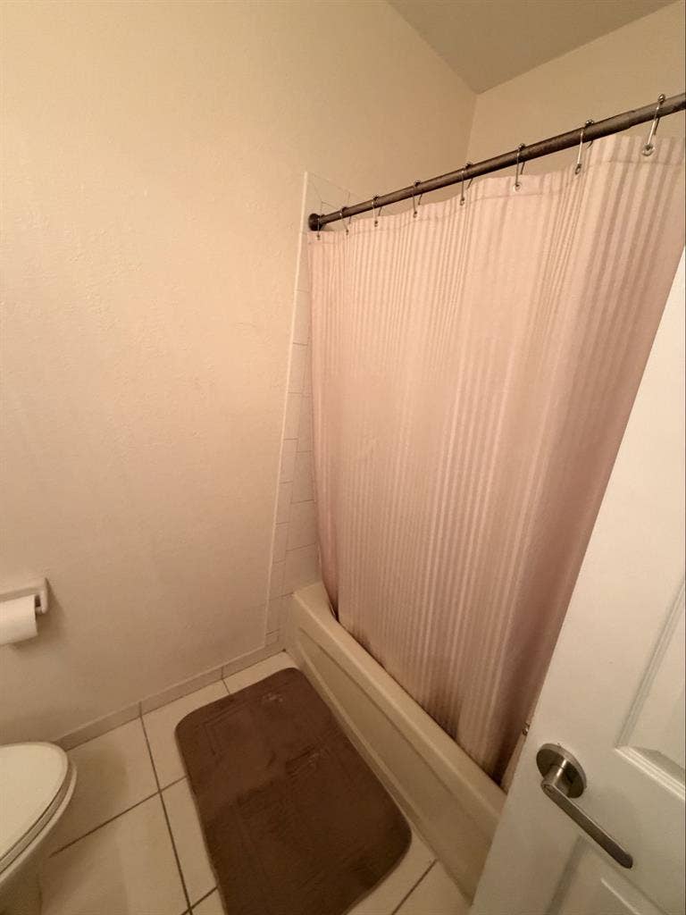 Comfortable private room in Doral