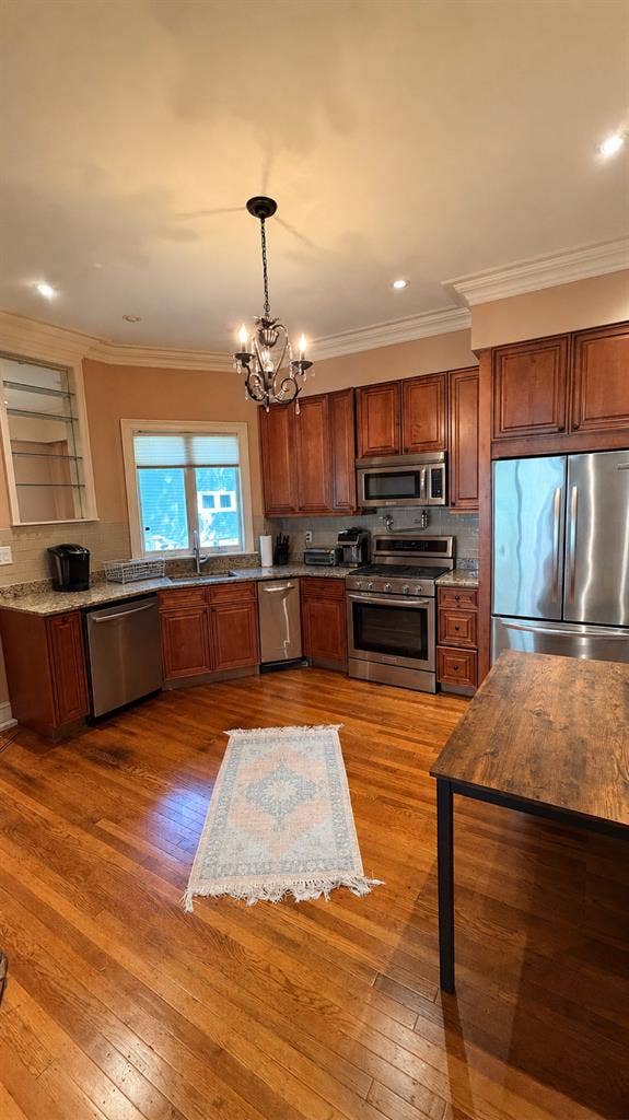 Furnished private bedroom in Maywod