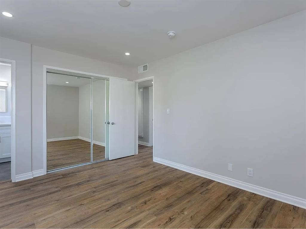 Renting out a master bedroom