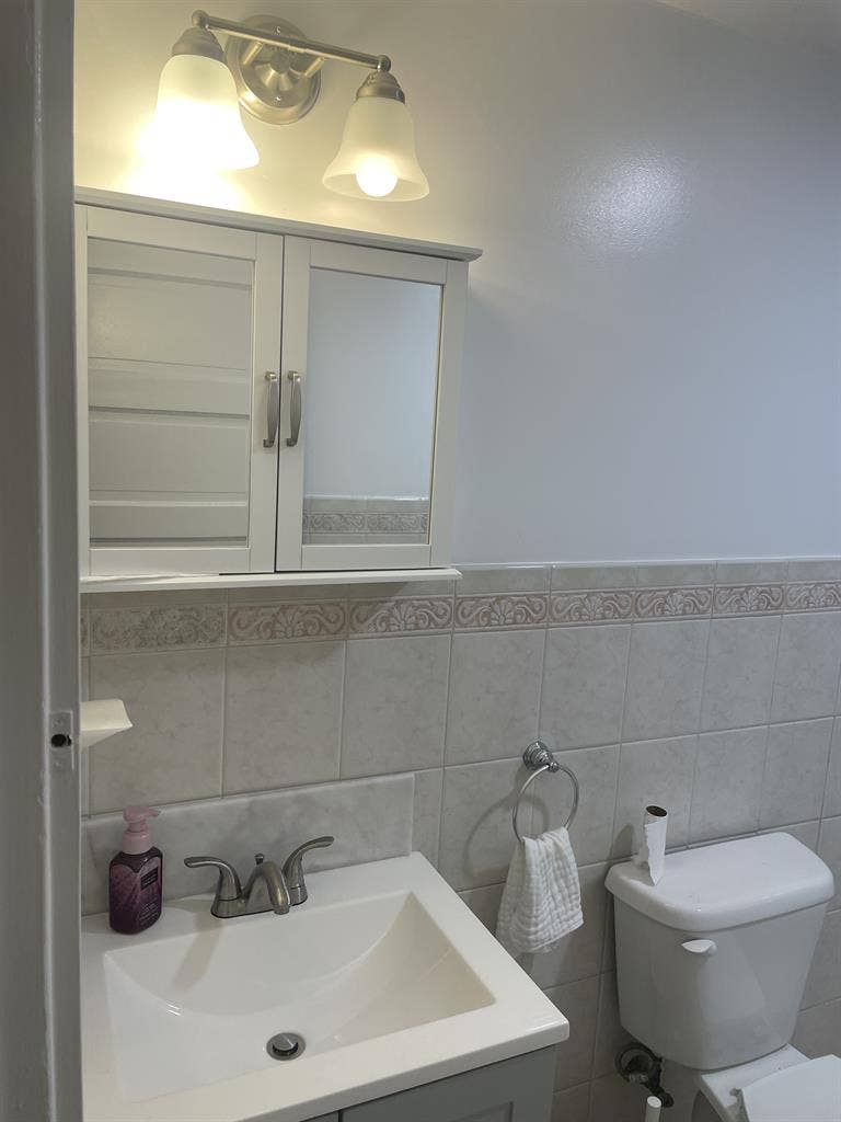 Large Private Room for Rent