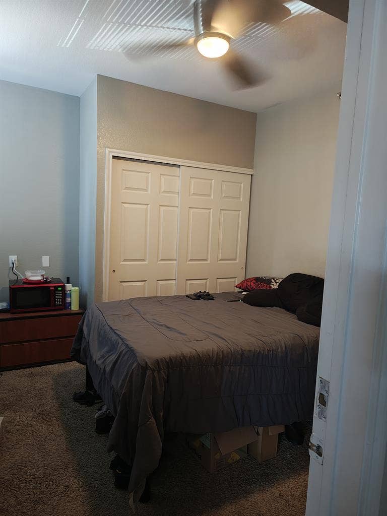 Room Available for Lease Takeover