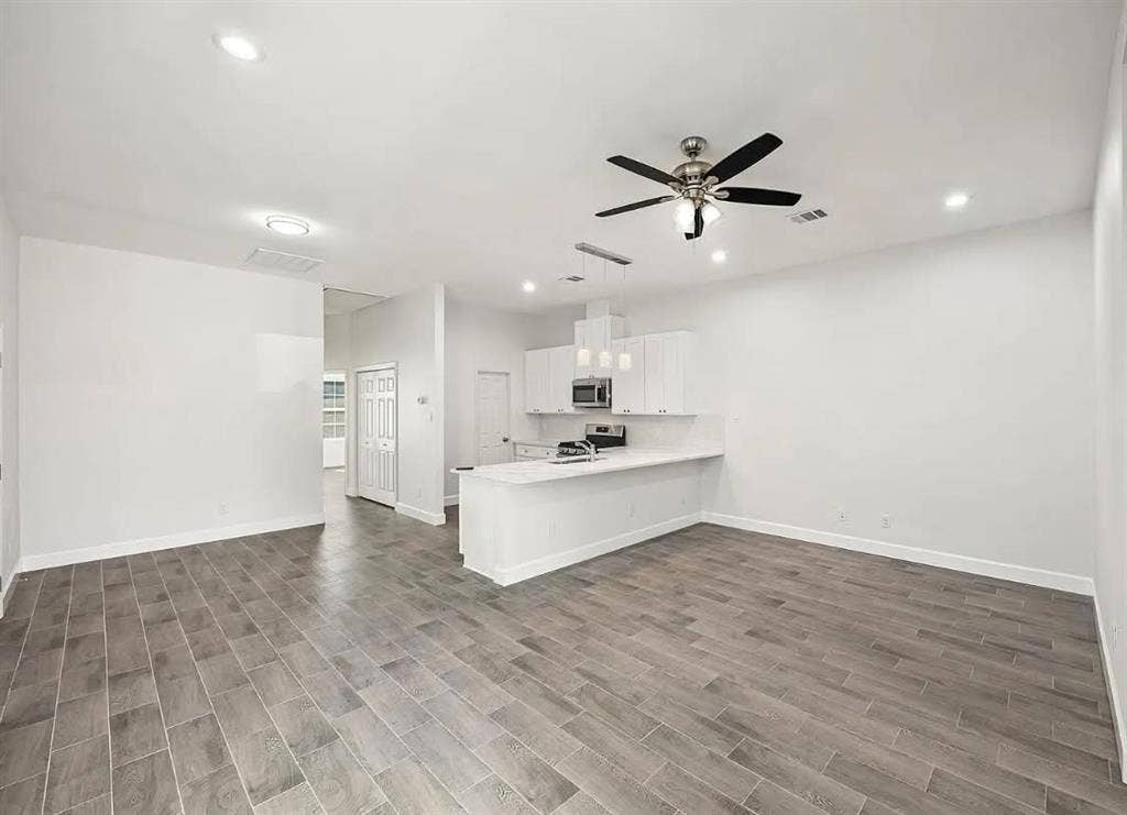 2 Min from UofH & TSU