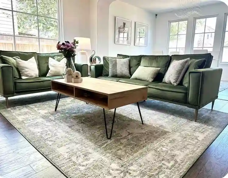 Furnished 3,000sqft spacious home
