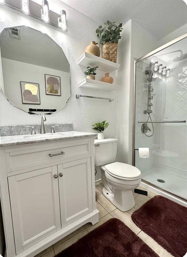 Furnished 3,000sqft spacious home