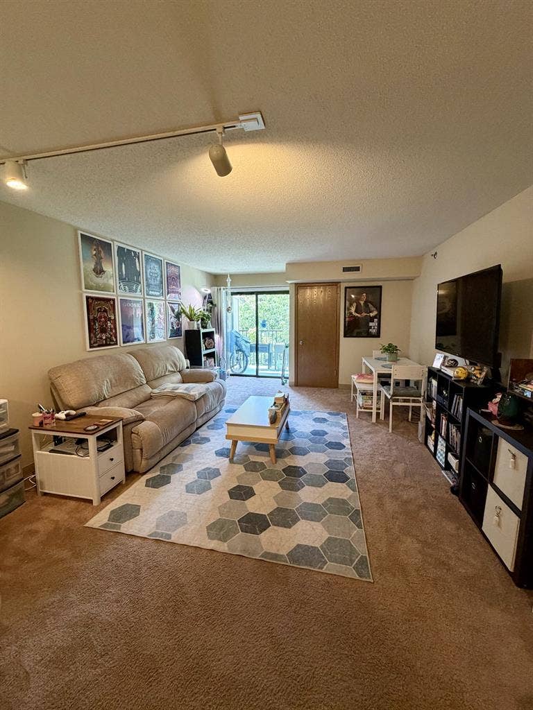 Lease Takeover Available