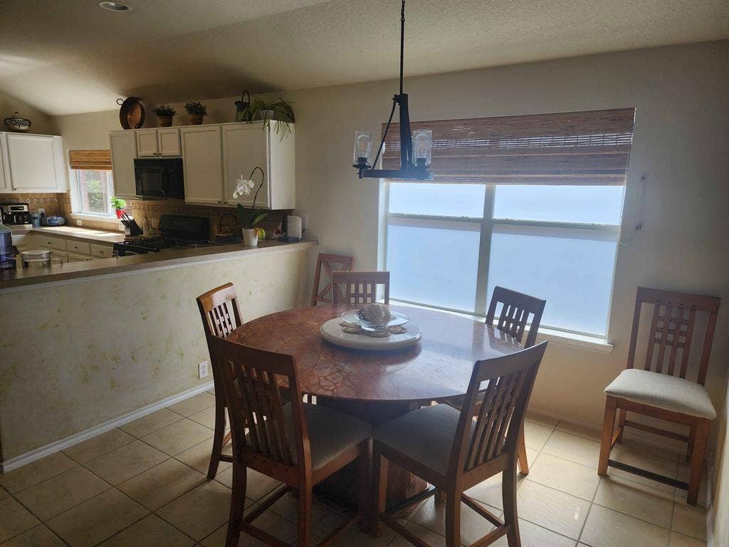 Looking for roommates for my house.