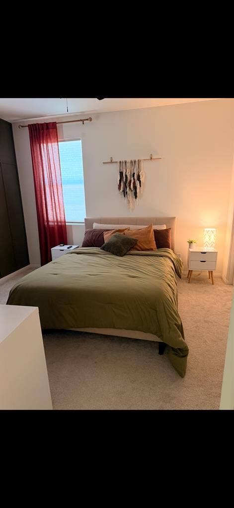 Fully furnished room for rent