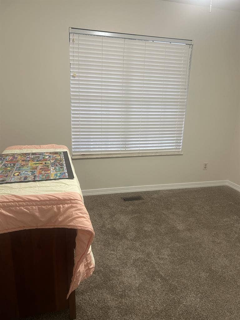 Room for rent:Maryville