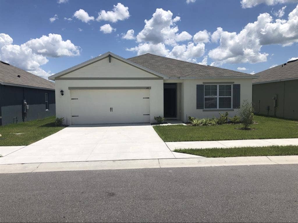 2 separate rooms for rent