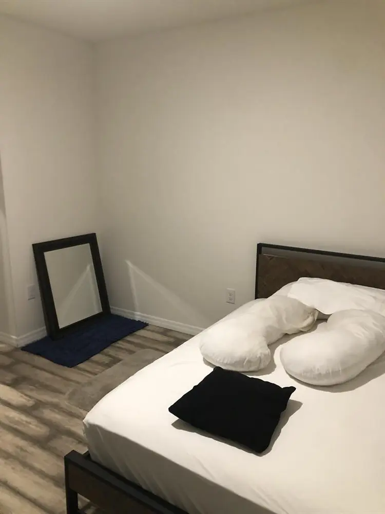 2 separate rooms for rent
