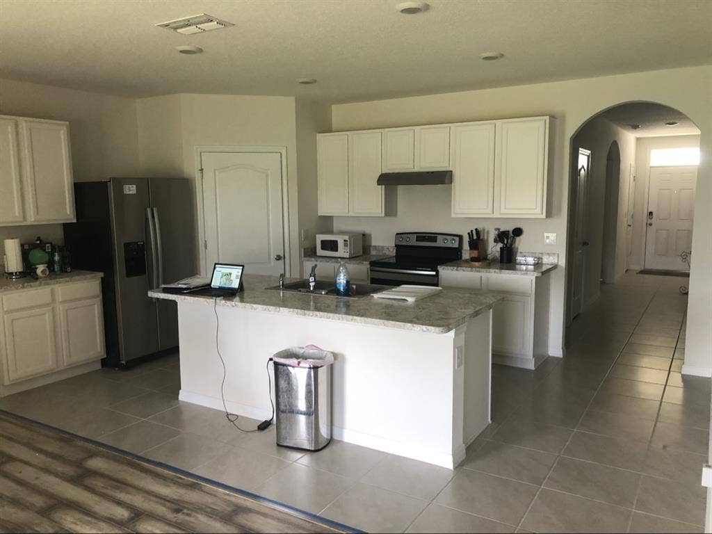 2 separate rooms for rent