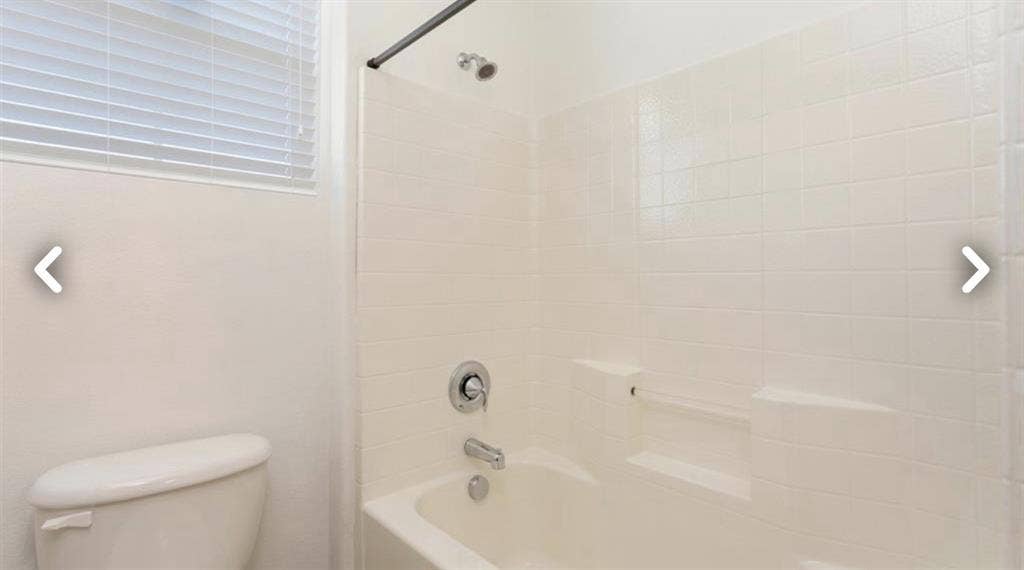 2 bedroom avail w/ private bath