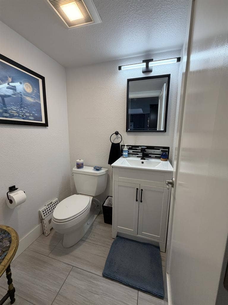 Roommate Wanted