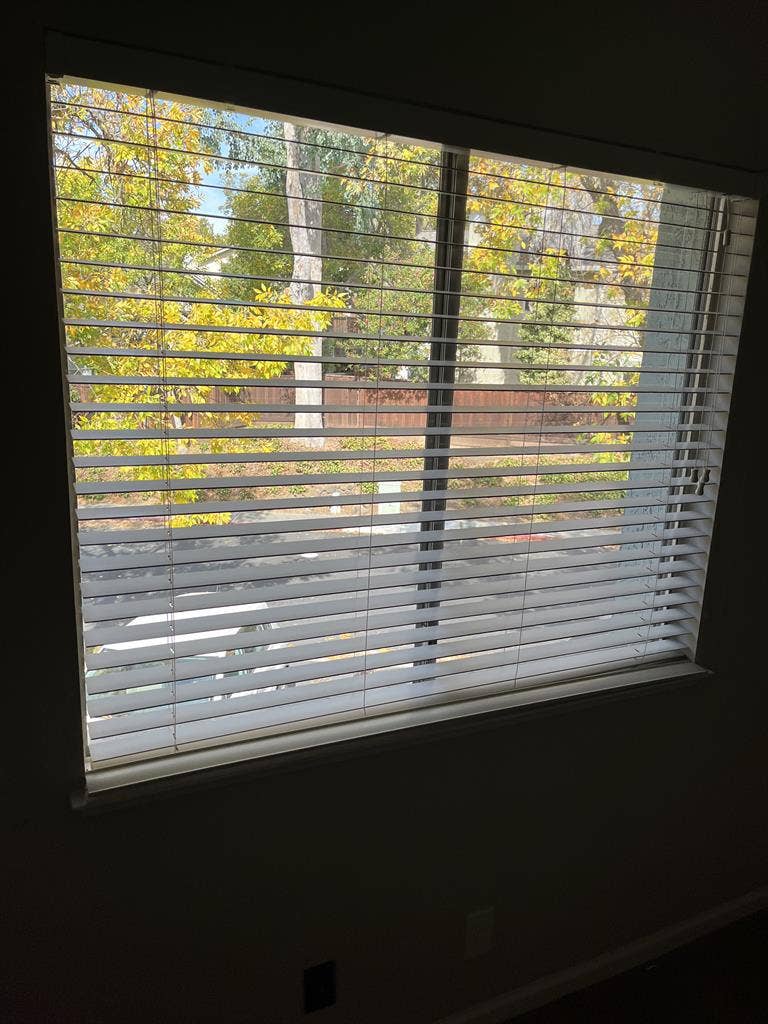 Large Room for Rent