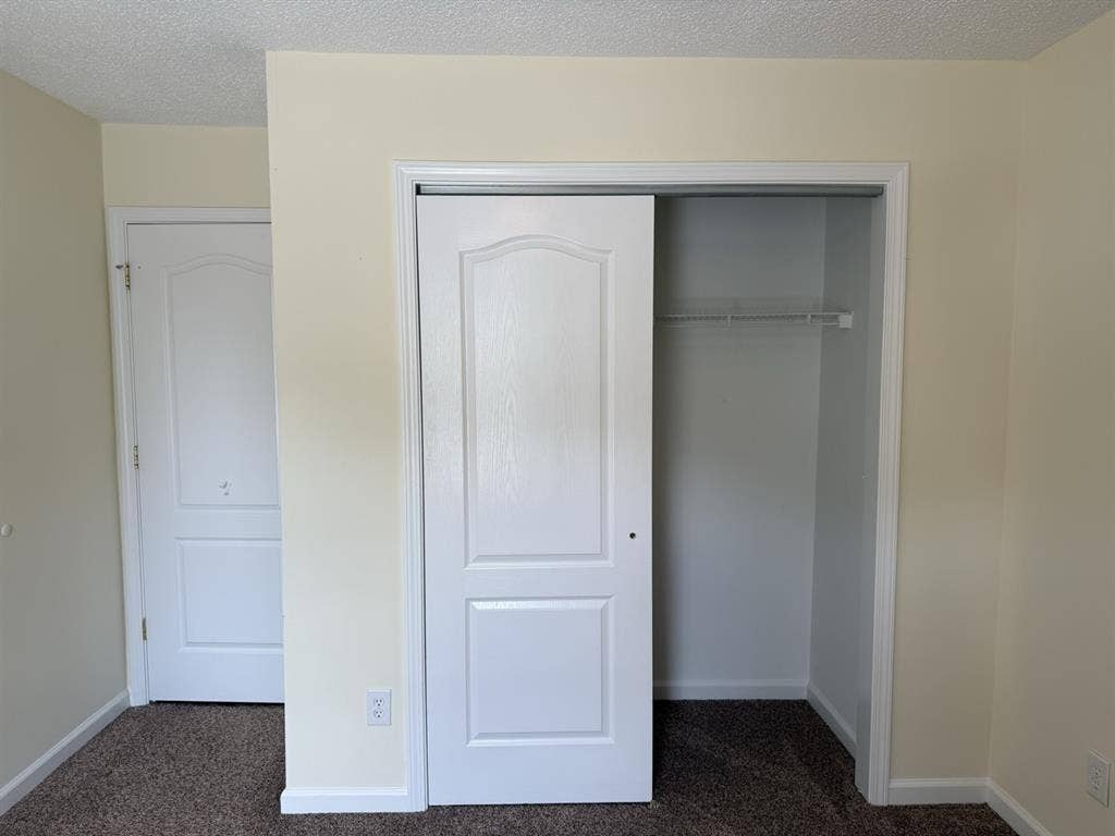 Private Bedroom in NW Raleigh