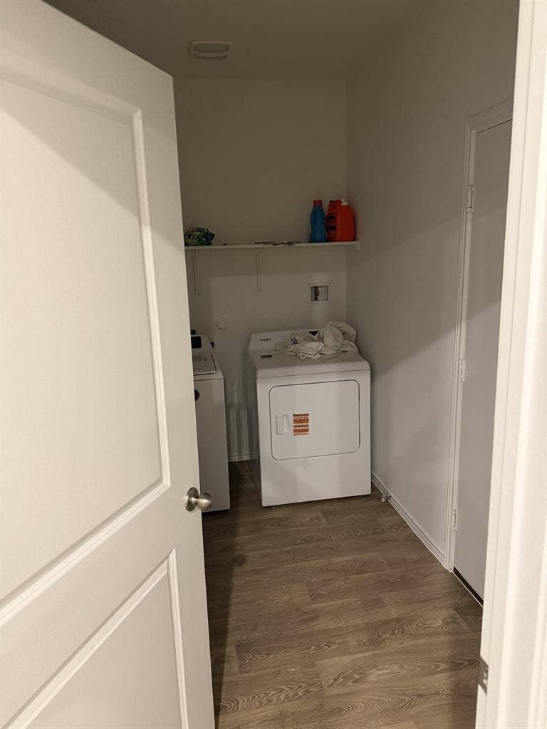 Move-In Ready & Utilities included