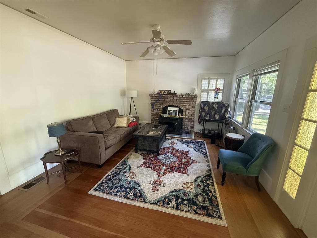 Room in sunny spacious house