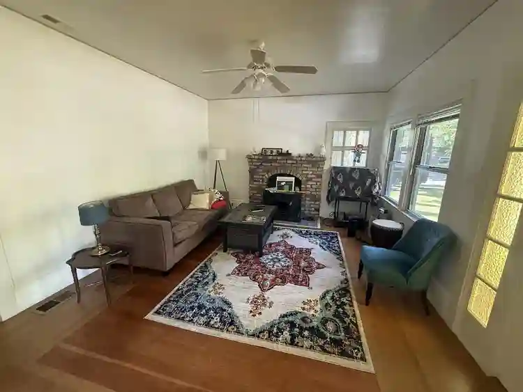 Room in sunny spacious house