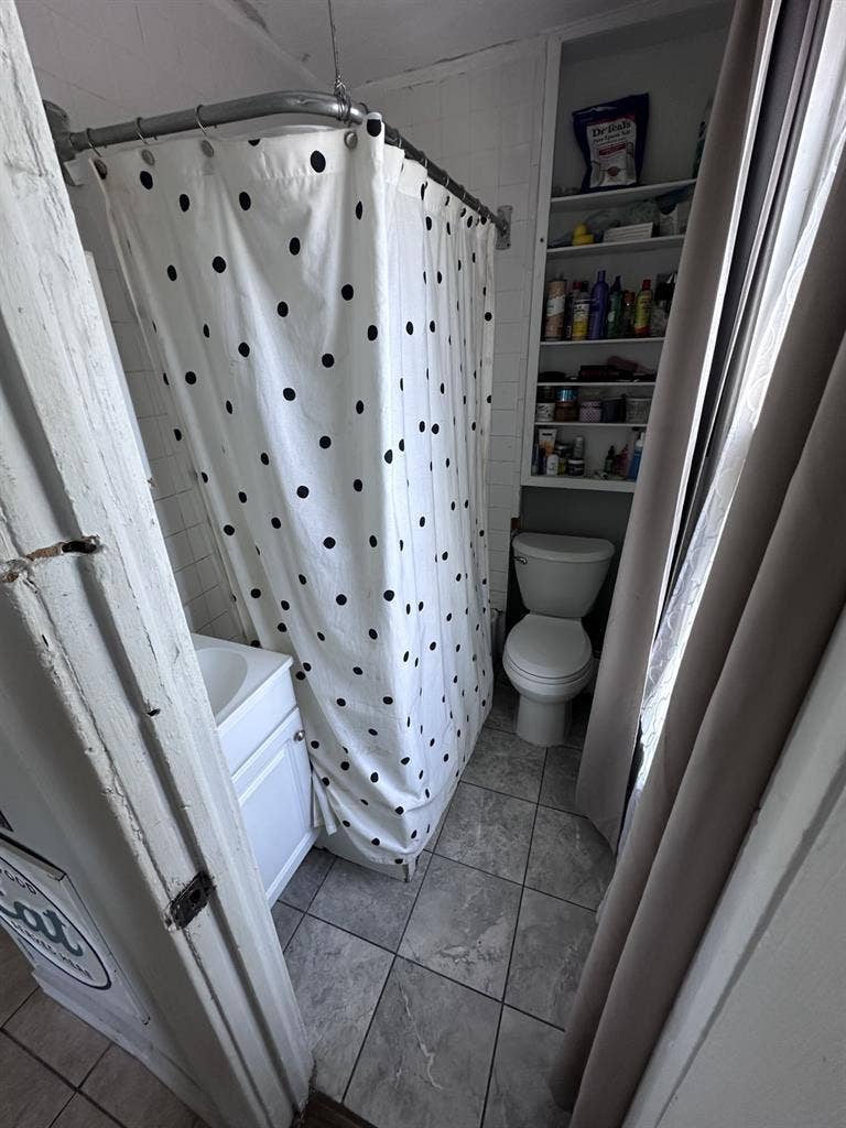 Roomate offer