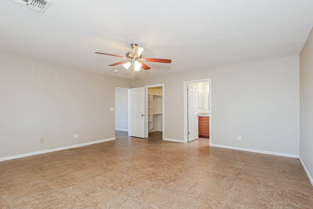 Private Room for rent