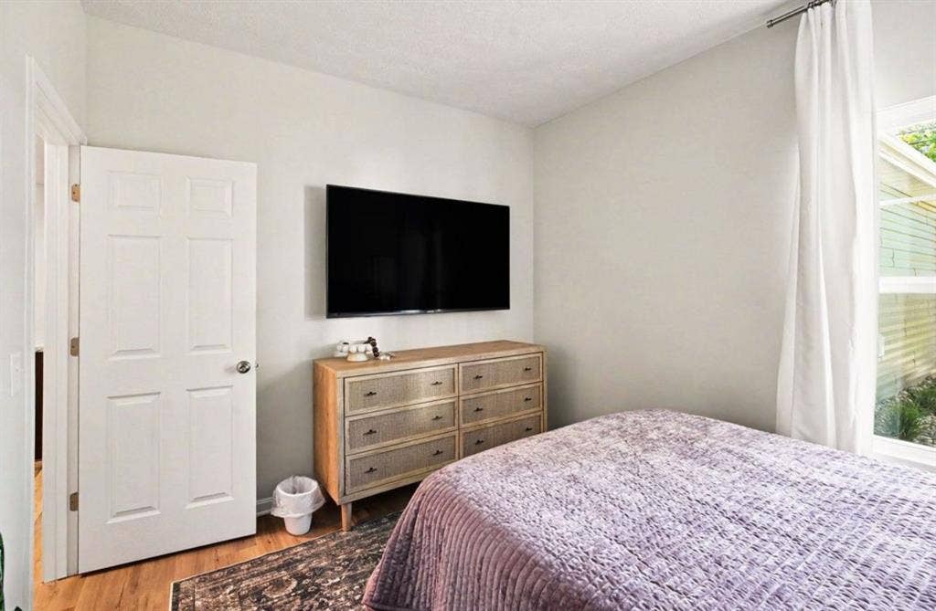 2 beds & 2 baths l 1,105 sqft