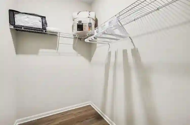 2 beds & 2 baths l 1,105 sqft
