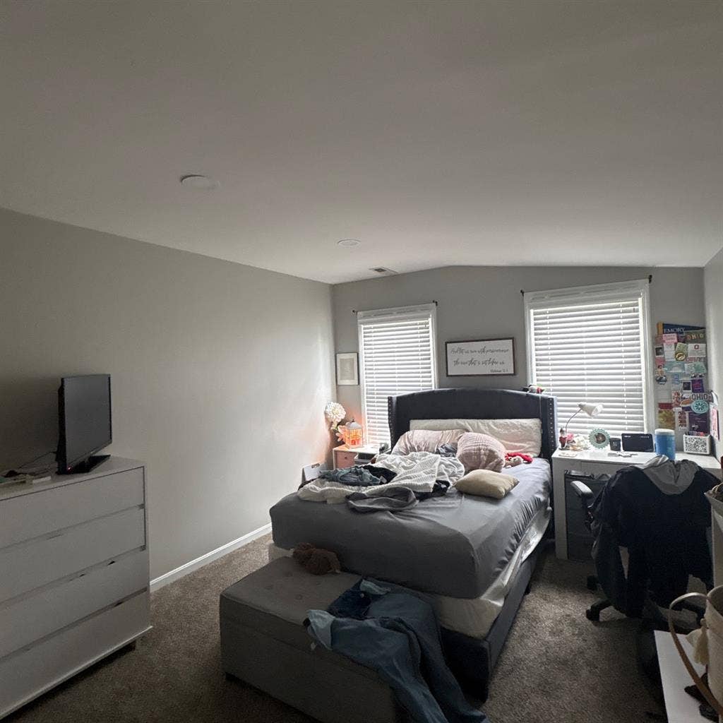 Roomate needed for 9 month lease