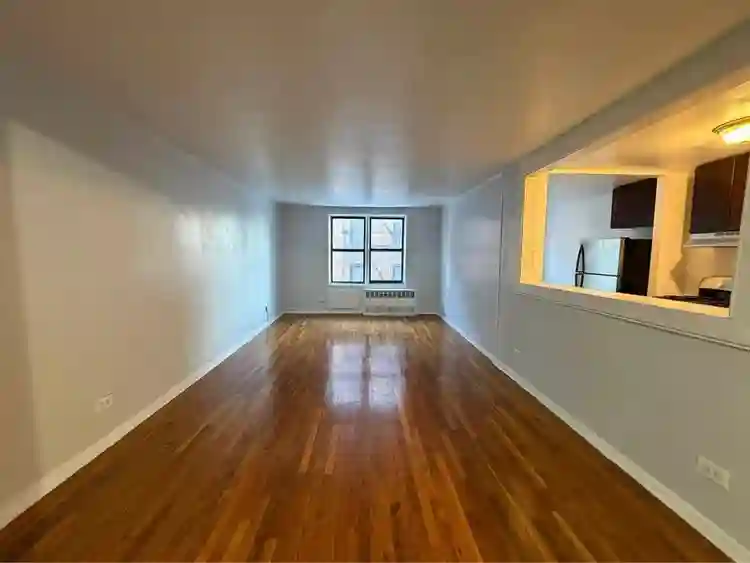 🏡 Spacious 1-Bedroom Apt For Rent