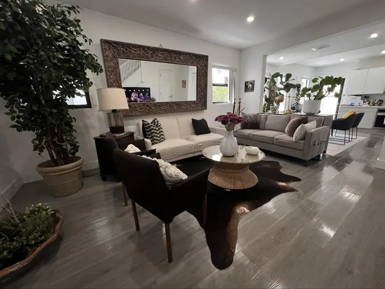 Elegant Room Brickell & Downtown