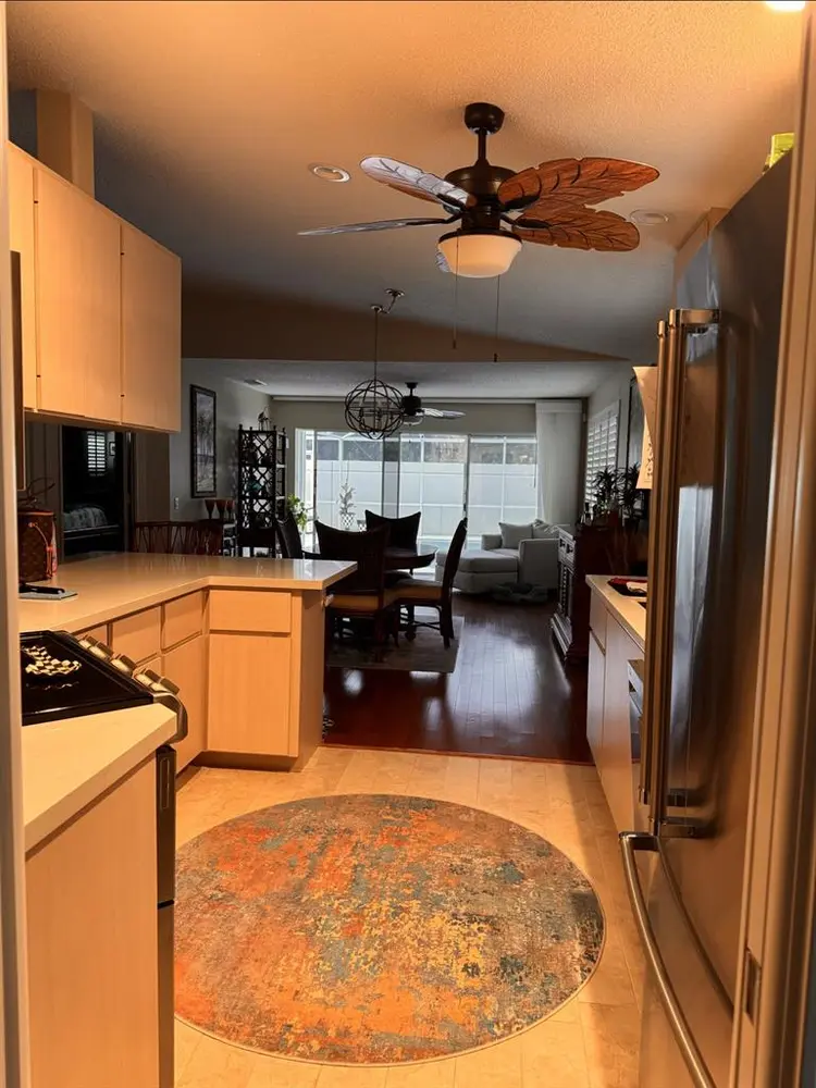 Furnished en suite available