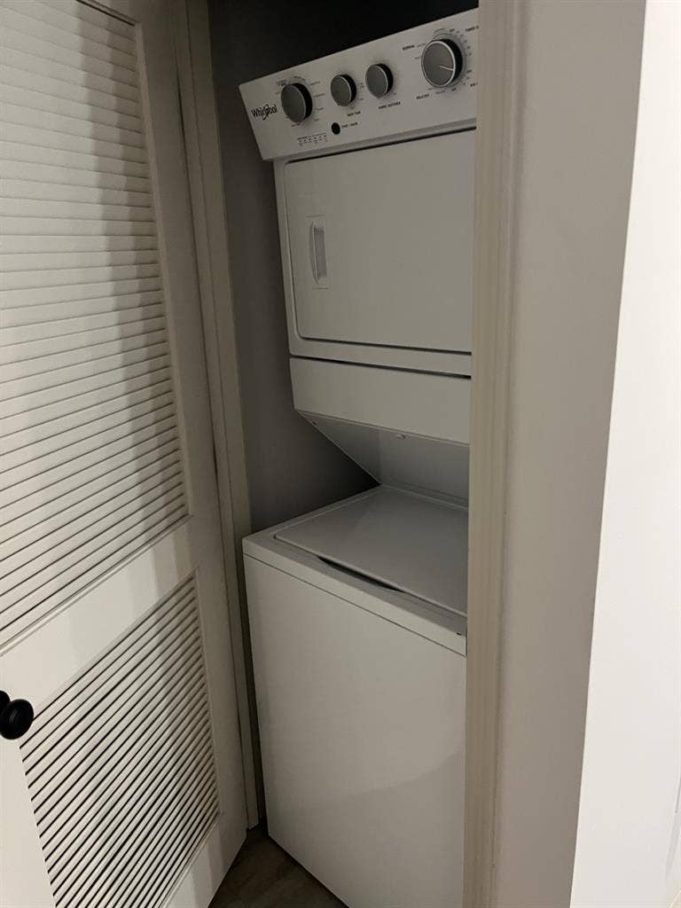 Private Room & Bathroom Available