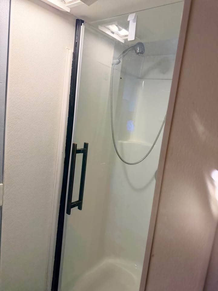 Furnished Studio apartment SE PDX