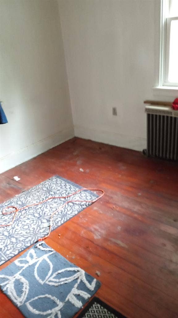 Nice quiet room in a nice neighborh